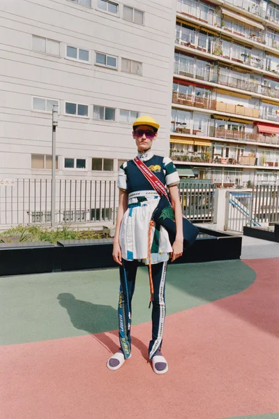 Look 27